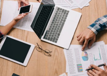 Impactos da tecnologia no trabalho e no jeito de viver em sociedade