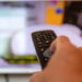 Melhora o desempenho da TV e deixa os apps mais rápidos