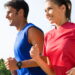 Exercícios para treinar as coxas e glúteos em casa