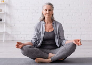 O papel da meditação em reduzir a ansiedade cotidiana segundo a psicologia