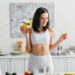 Como manter o equilíbrio hormonal com a alimentação segundo nutricionistas