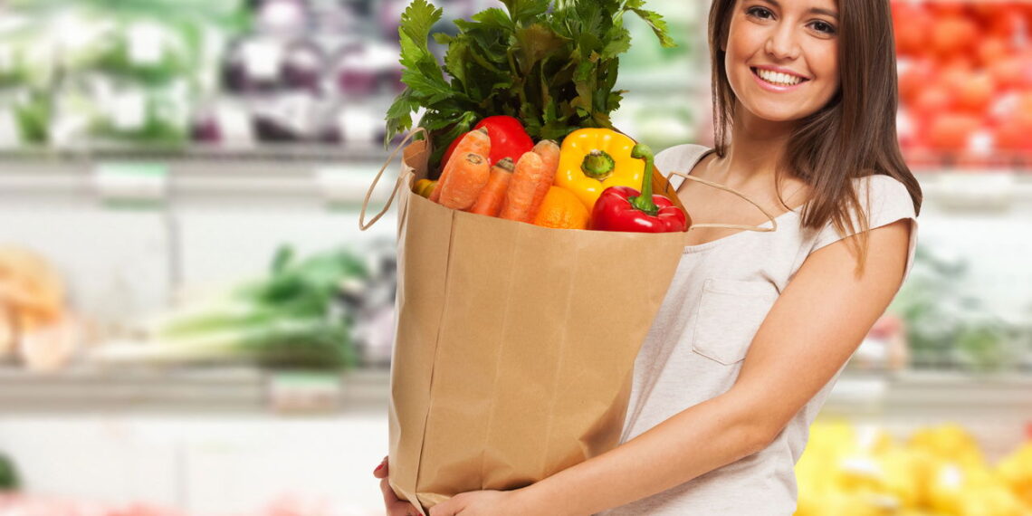 Dicas para otimizar compras semanais e reduzir o estresse doméstico segundo especialistas
