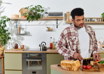 3 plantas ideais para a cozinha que eliminam odores dos alimentos