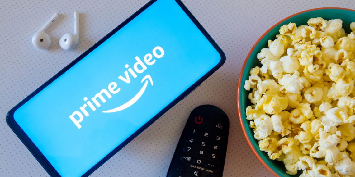 Filme no Prime Video cativa com ação intensa e intrigas políticas