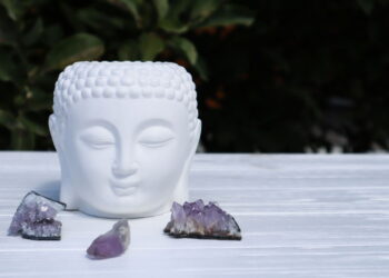 O que significa ter uma pedra de Ametista segundo o Feng Shui