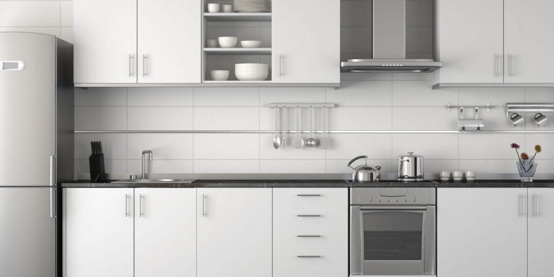 Como organizar os armários da cozinha e evitar mofo, pragas e bagunça