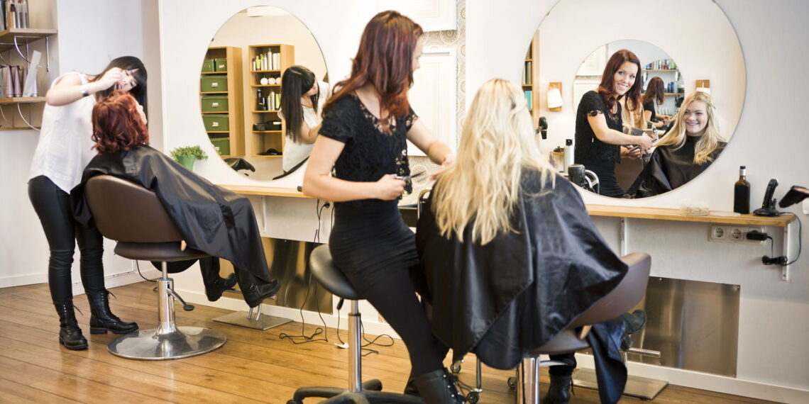 Cores de cabelo modernas que combinam com qualquer tom de pele