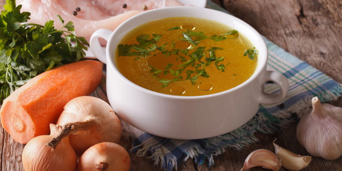 Esse caldo quente é aliado contra gripes e cansaço