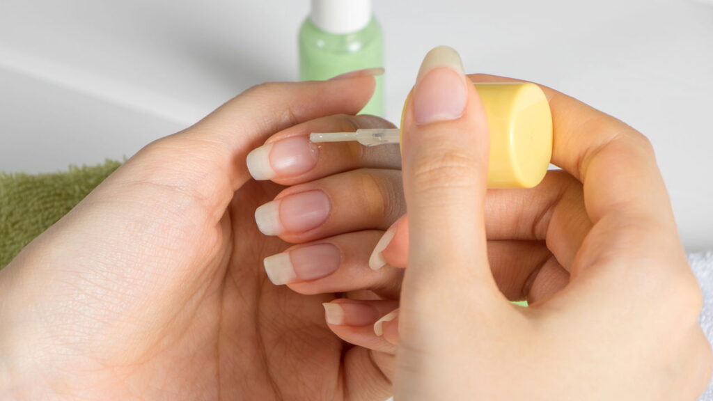Veja como suas unhas podem ficar lindas sem tirar a cutícula