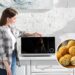 Bolinho de arroz reaproveitado no micro-ondas: saboroso, prático e rápido