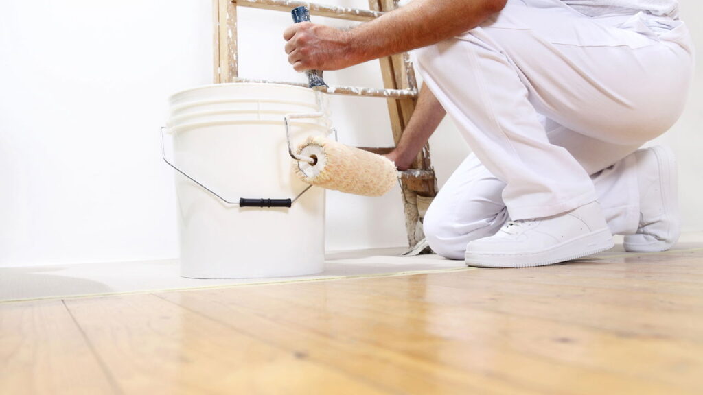 O que pode arruinar a sua pintura de parede, sem você perceber