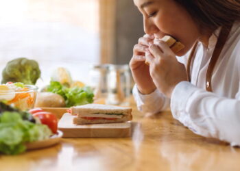 Lanche fit em 8 minutos para matar a fome sem culpa