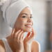 Kits de skincare economizam tempo e melhoram visivelmente a pele