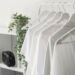 Truque secreto que deixa roupas brancas ainda mais claras