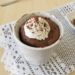 Prepare um bolo de caneca irresistível em apenas 3 minutos