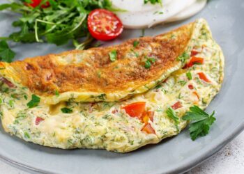 A omelete de micro-ondas deliciosa que é a dica mais prática para seu café da manhã