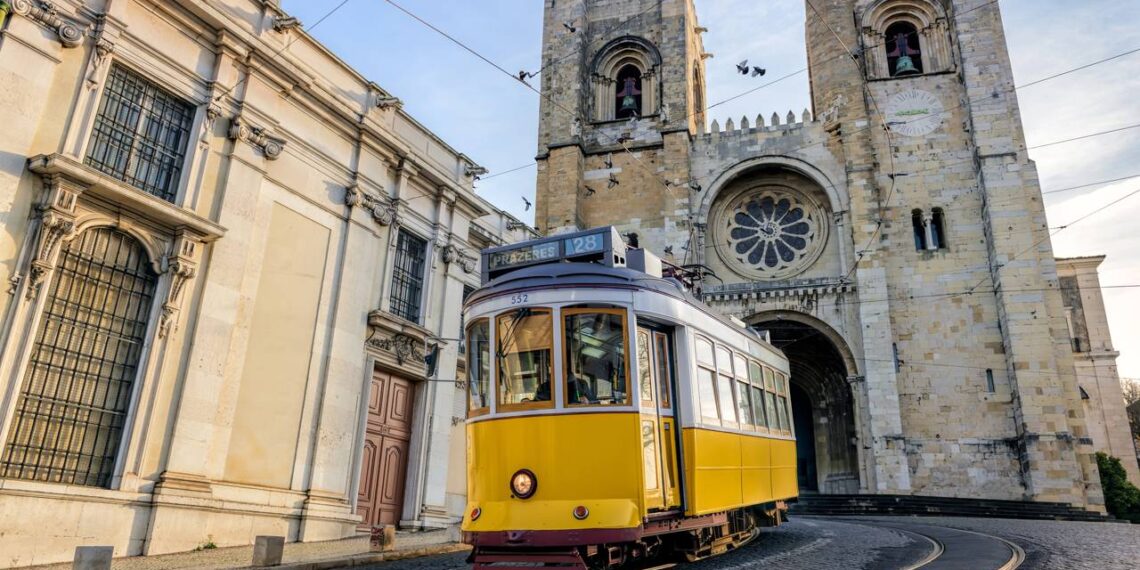 Capital moderna é conhecida como um destino cultural imperdível para a família