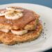 Panqueca de banana com aveia feita com só 3 ingredientes e pronta em minutos