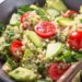 Salada saborosa e essencial para quem deseja manter a saúde óssea saudável