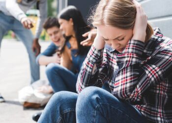 Como identificar uma pessoa má em 5 minutos, segundo psicologia