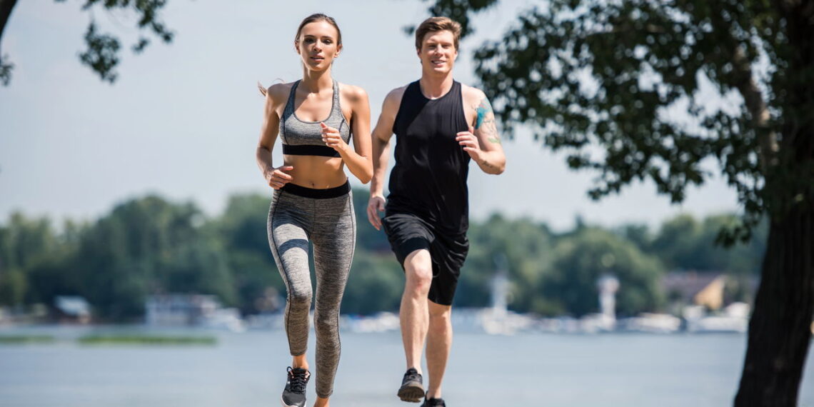 45 minutos de caminhada ou 20 minutos de corrida, qual é mais benéfico para os joelhos?