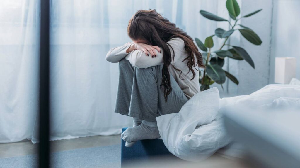Por que você se trata tão mal, segundo a psicologia