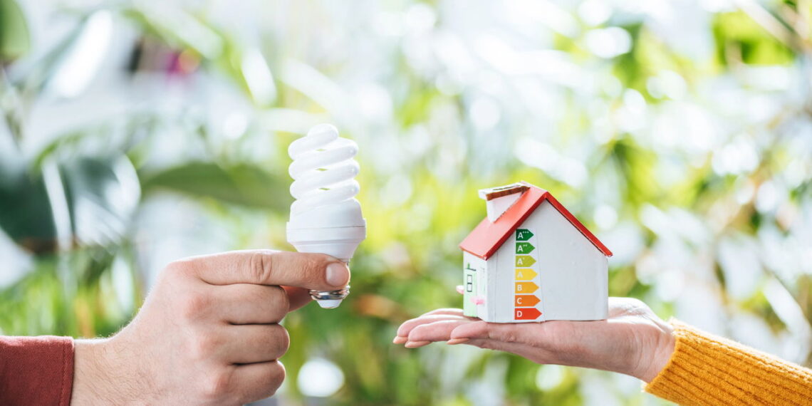 Dicas práticas para gastar menos energia sem perder conforto