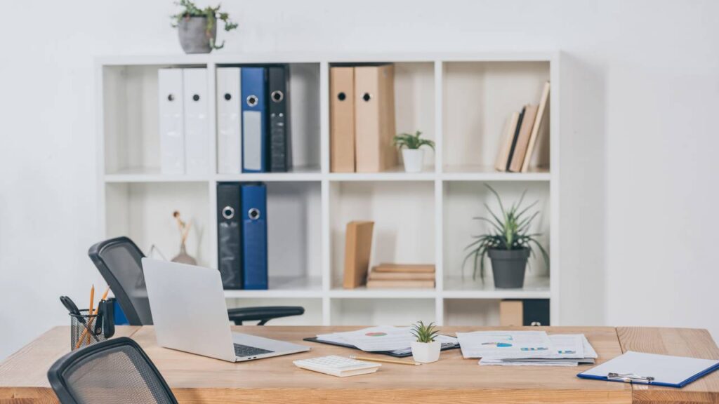 6 dicas para organizar o escritório de forma prática e eficiente