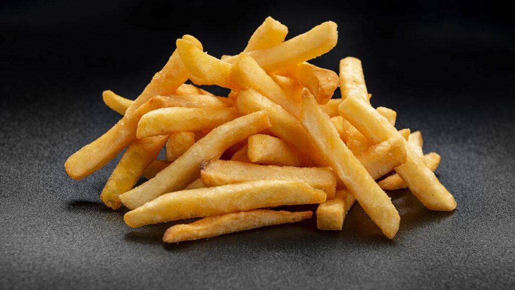 Como fazer batata frita sequinha com vinagre e trigo