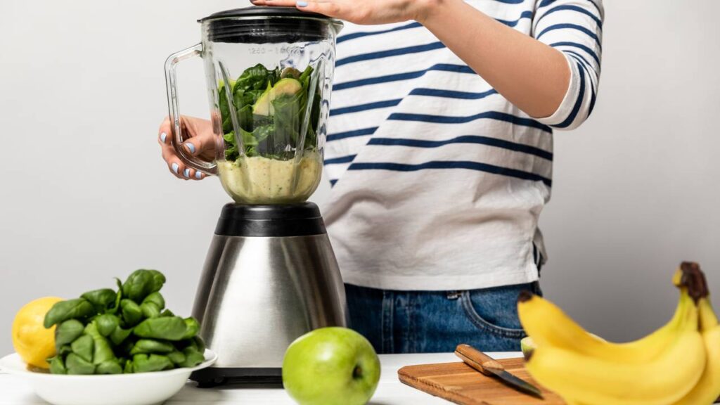 3 truques para usar o liquidificador de forma mais eficiente