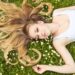 Saiba como clarear o cabelo de forma natural e sem química