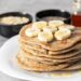 Receita de panquecas de banana e aveia para um café da manhã nutritivo