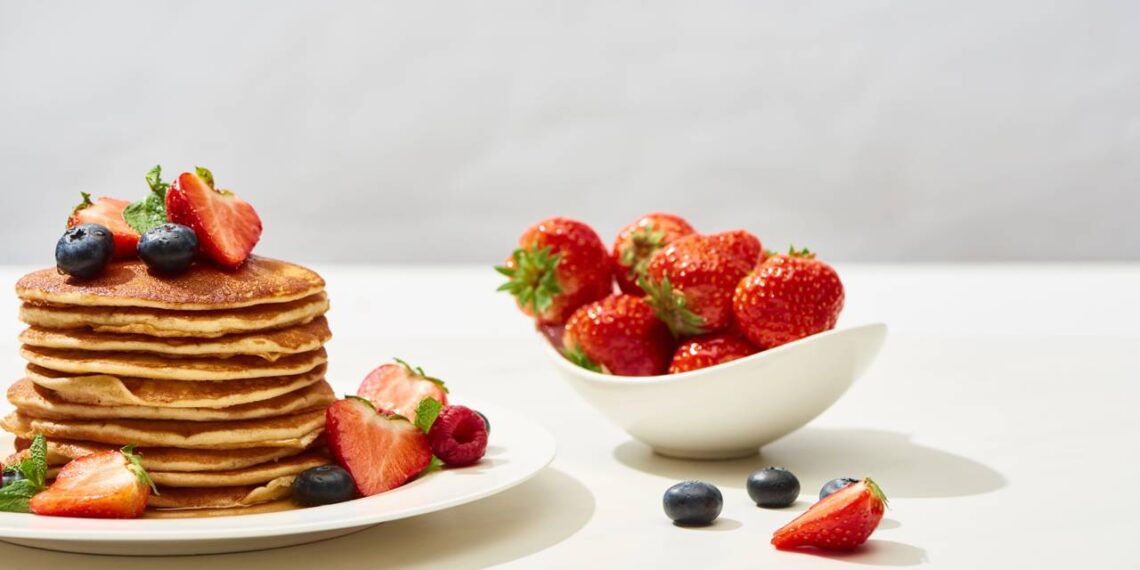 Café da manhã sem farinha: duas receitas saudáveis e deliciosas para começar o dia