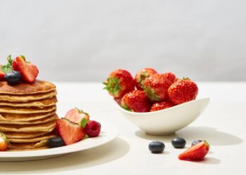 Café da manhã sem farinha: duas receitas saudáveis e deliciosas para começar o dia
