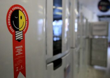 Como o Selo Procel ajuda a economizar mais na conta de luz de casa