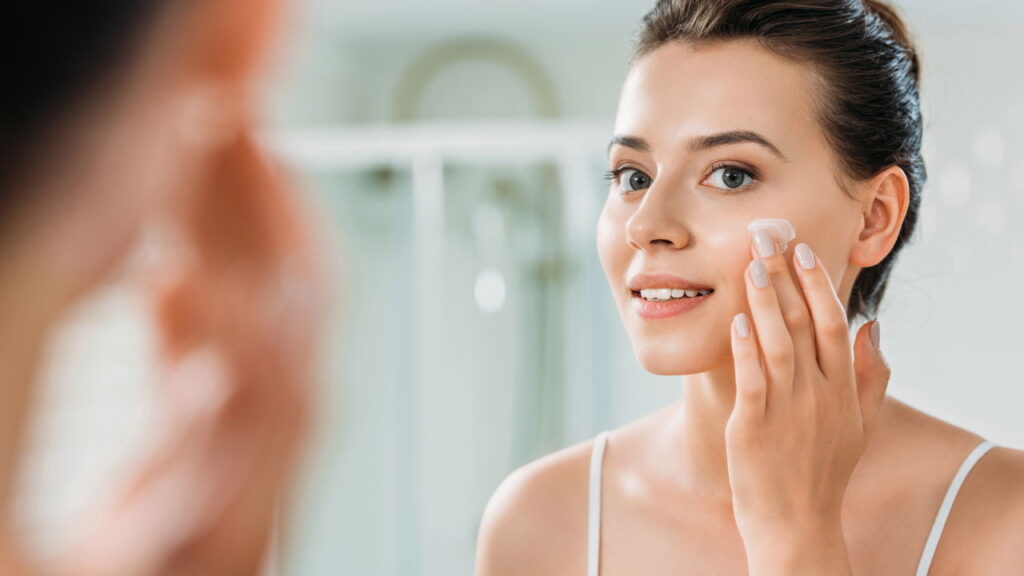 Saiba o que é o ácido hialurônico e por que ele domina a skincare