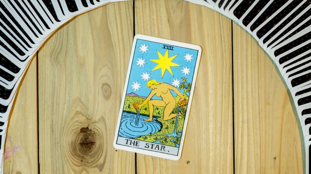 Três cartas do tarô que inspiram ação, esperança e transformação interior