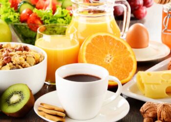 Sem açúcar e sem trigo: café da manhã pronto em apenas 3 minutos com o micro-ondas
