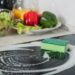 4 locais que quase ninguém limpa na cozinha, mas que as baratas amam ficar