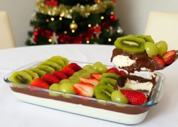 Receita fácil de sobremesa cremosa e refrescante para a ceia de Natal
