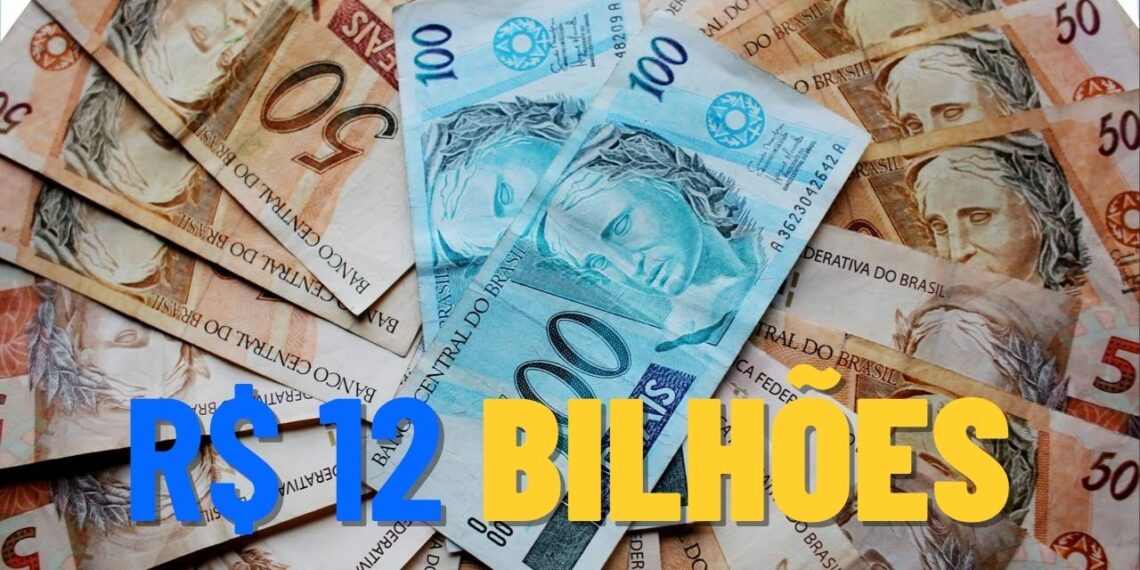 Governo pagará mais de R$ 12 bilhões para famílias neste mês