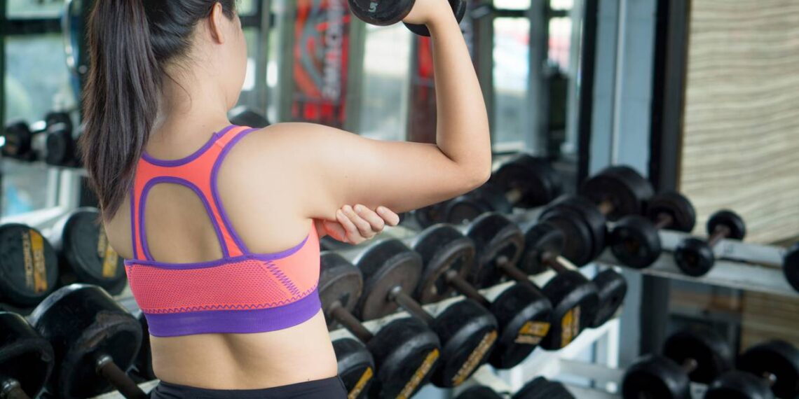 4 exercícios para eliminar a flacidez do braço em casa