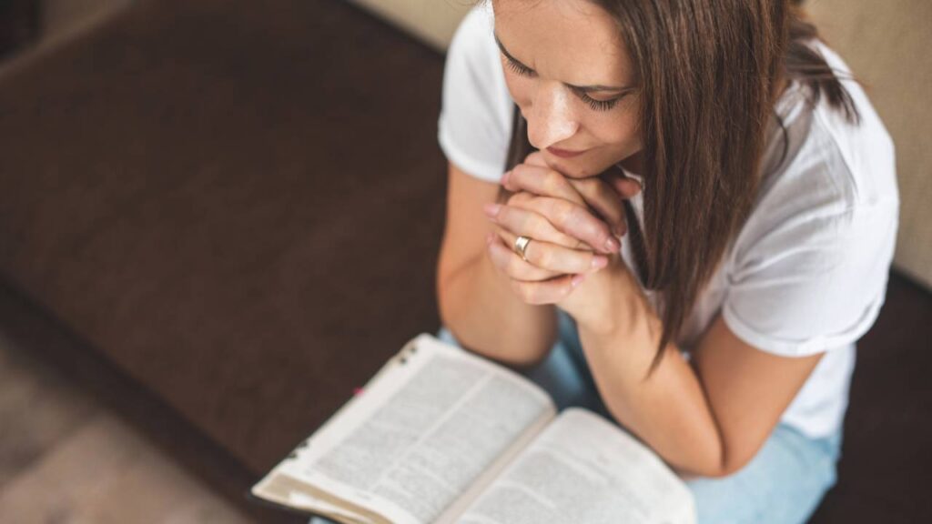 Melhores versículos de Salmos para limpar a alma e fortalecer a fé