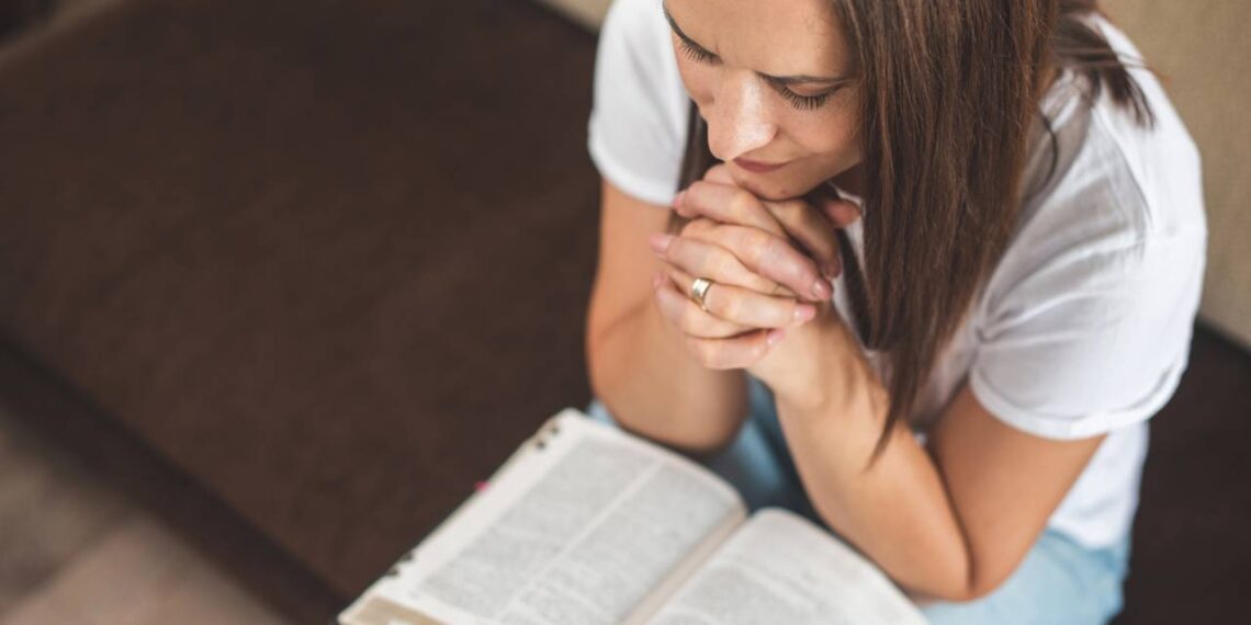 Melhores versículos de Salmos para limpar a alma e fortalecer a fé