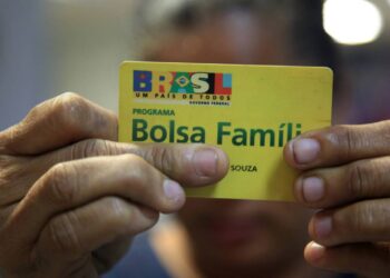 O calendário do Bolsa Família 2026 começa em 19 de janeiro e segue o final do NIS