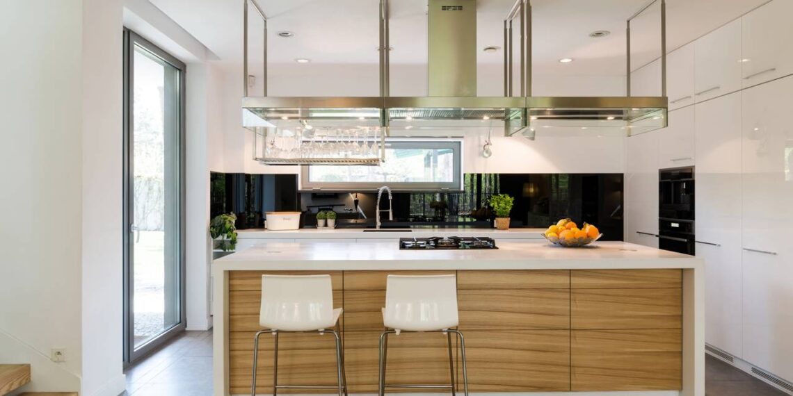 Como deixar cada ambiente da casa mais aconchegante com truques simples de iluminação