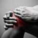 5 exercícios que fortalecem os joelhos e previnem dores com movimentos simples