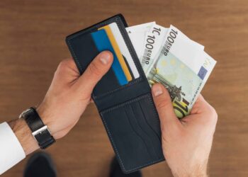 Salário mínimo aumentando pelo mundo: alemães recebem 190 euros a mais por mês
