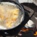 Truque simples para evitar que o óleo espirre ao fritar