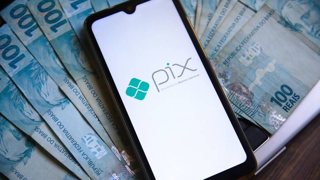 Golpes com Pix explodem em 2025 e mostram como o crime digital evoluiu